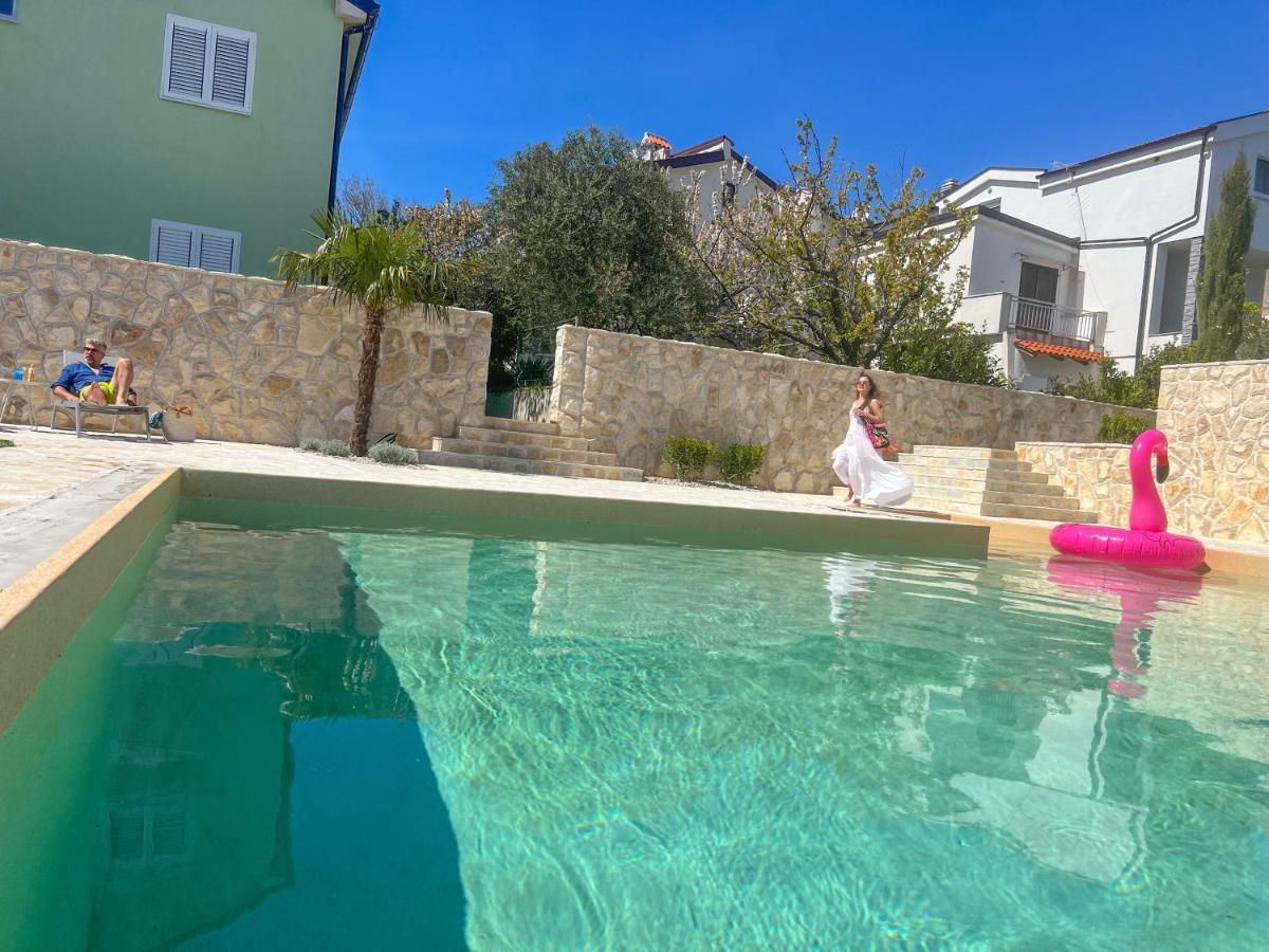 Apartment Baska Mit Poolarea - Krk, Kroatien Esterno foto