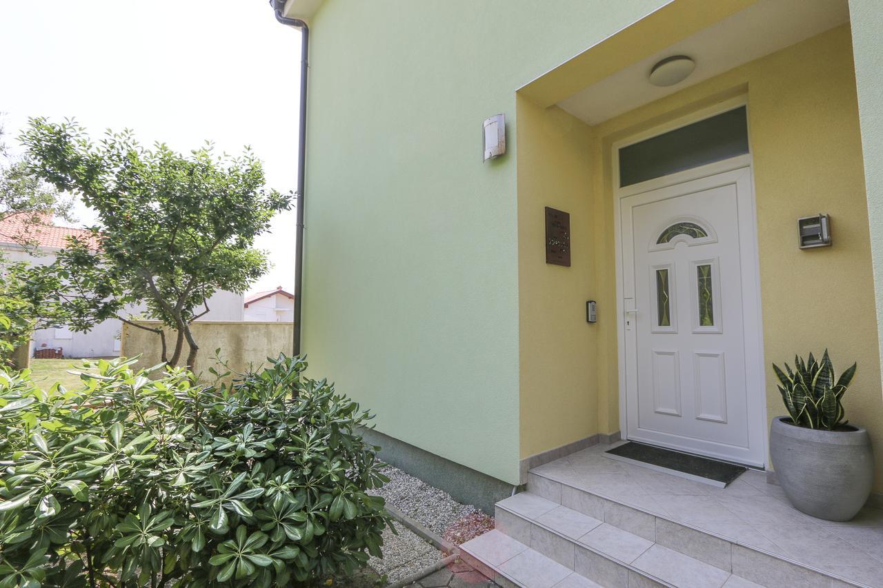 Apartment Baska Mit Poolarea - Krk, Kroatien Esterno foto